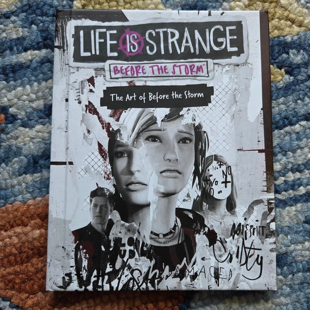 COPY - Life is Strange Art Book - Black and White